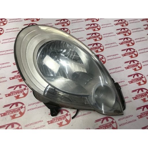 Фара передняя правая Renault Kangoo 2008-2012 260103316R
